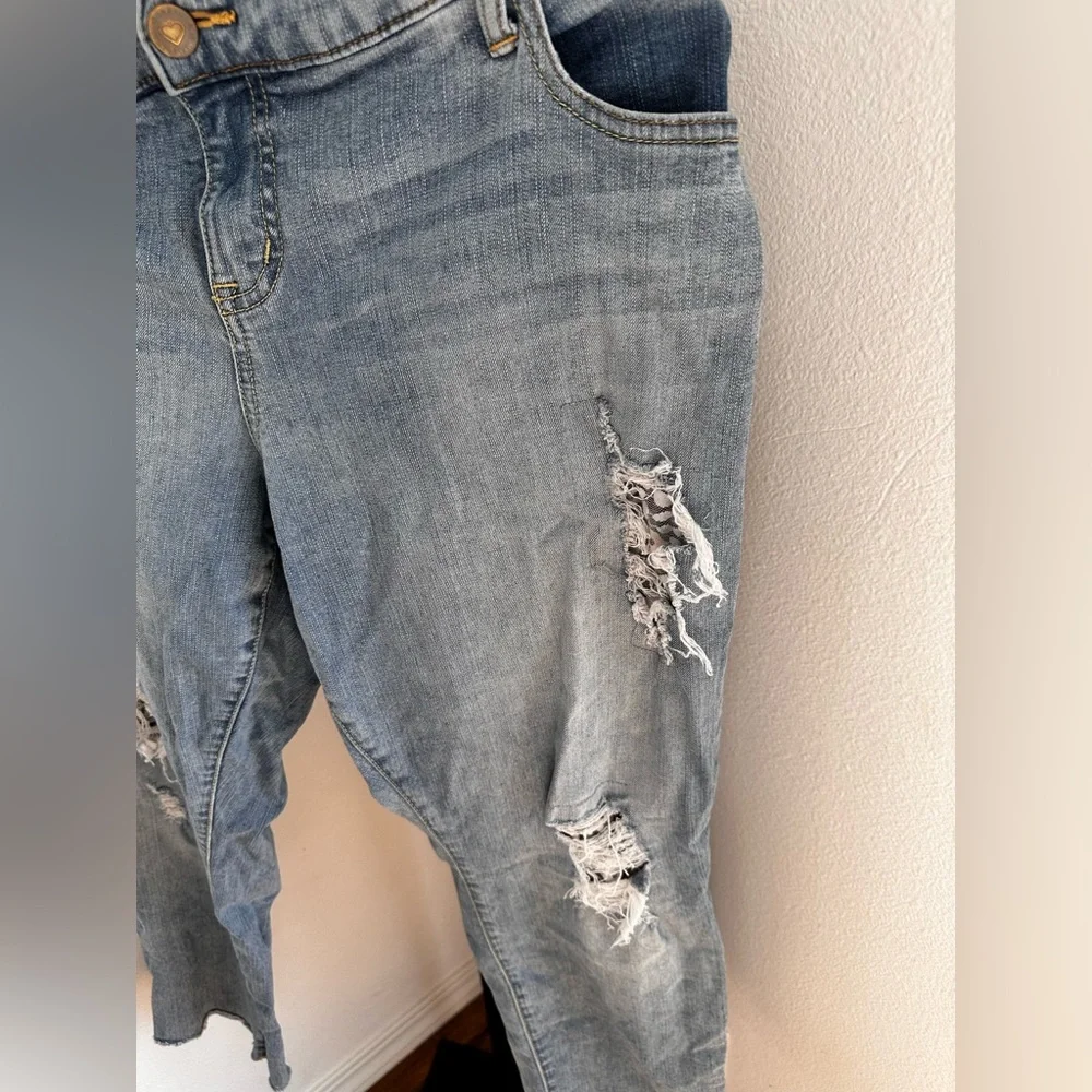 Torrid size 18 jeans - Picture 2 of 4